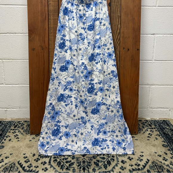 Old Navy size small floral maxi dress - Picture 4 of 9